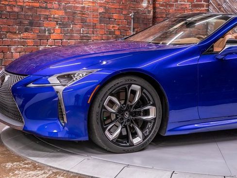 Used 2024 Lexus LC 500 Convertible image 3