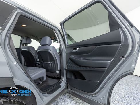 Used 2022 Hyundai Santa Fe SEL w/ Convenience Package FWD image 31