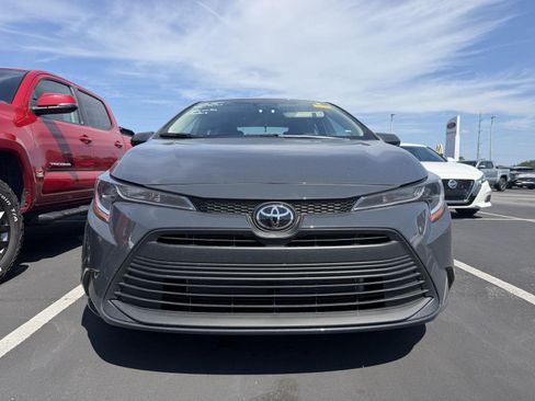 Used 2026 Toyota Corolla LE FWD image 14