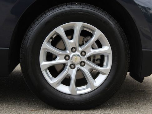 Used 2018 Chevrolet Equinox LT FWD image 23