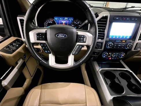 Used 2021 Ford F250 Lariat w/ Lariat Ultimate Package image 5