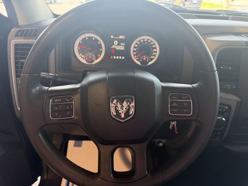 Used 2015 RAM 1500 Express AWD/4WD image 14