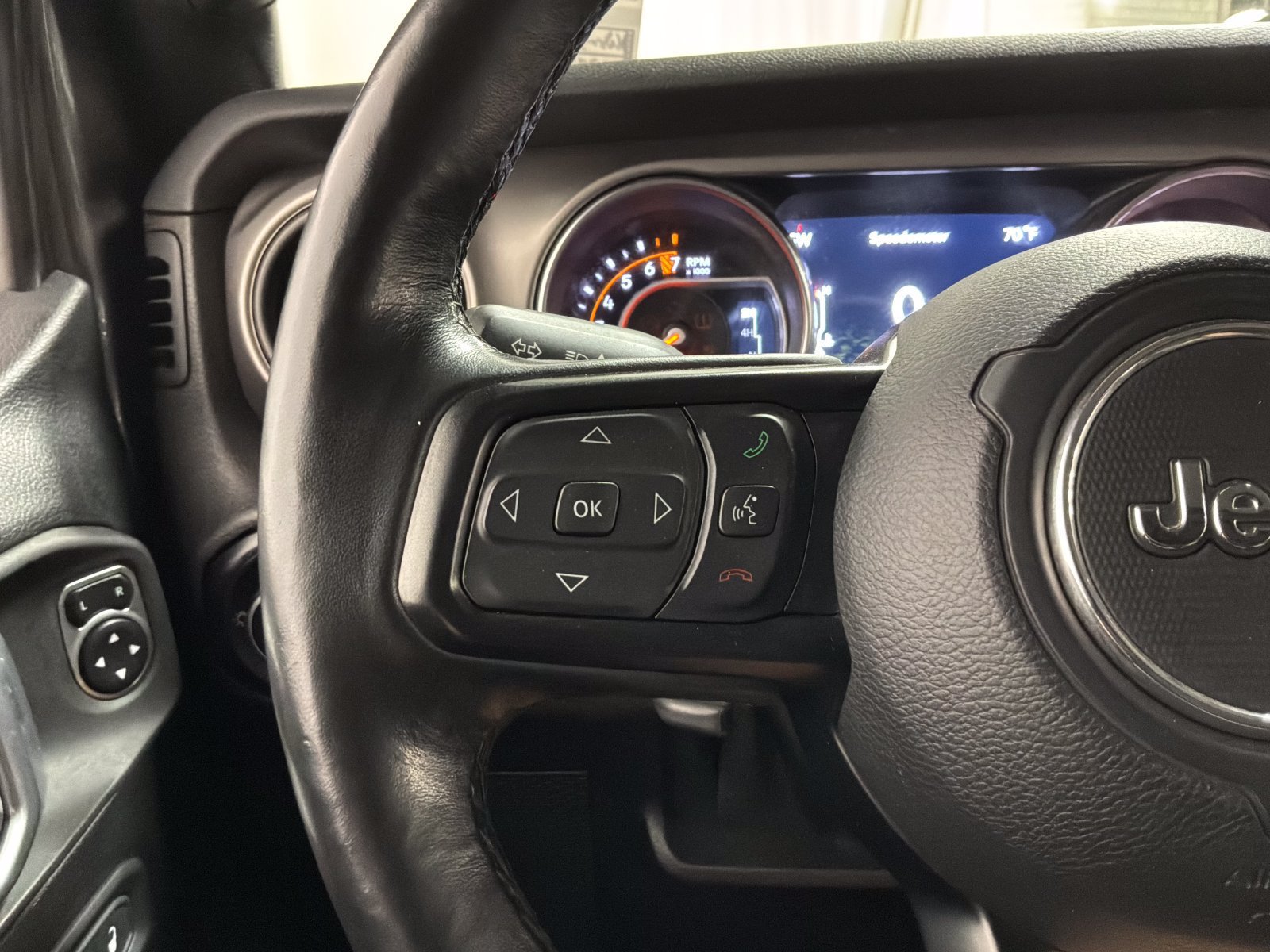 Used 2020 Jeep Wrangler Unlimited Sport S AWD/4WD image 19