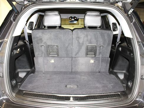 Certified 2023 Jeep Grand Cherokee L Limited AWD/4WD image 39