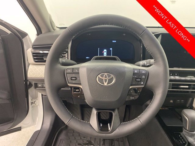 Used 2026 Toyota Camry XLE w/ Premium Plus Package AWD/4WD image 16