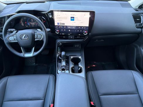 Used 2023 Lexus NX 250 FWD w/ Premium Package image 17