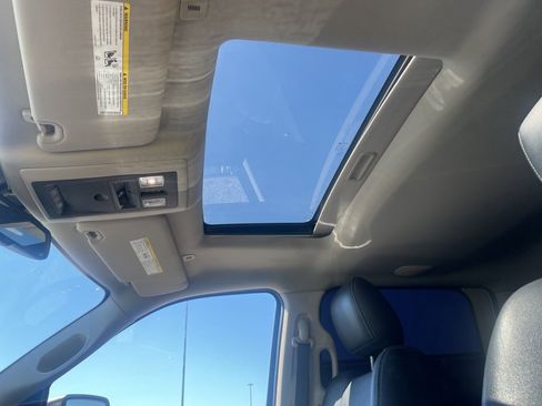 Used 2017 RAM 1500 Laramie w/ Convenience Group image 21