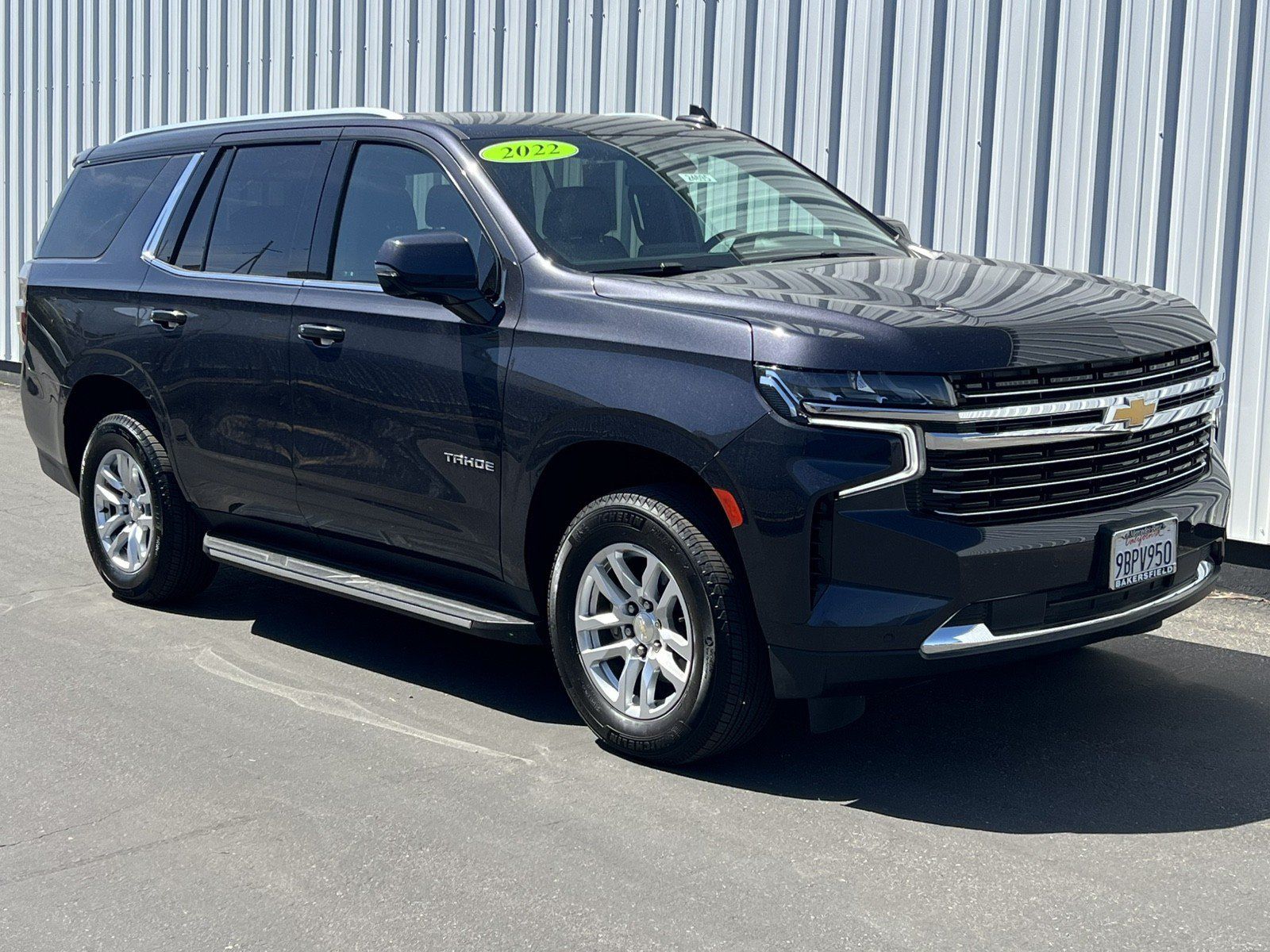 Used 2022 Chevrolet Tahoe LT w/ Luxury Package AWD/4WD image 8