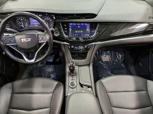 Used 2020 Cadillac XT6 Premium Luxury image 23