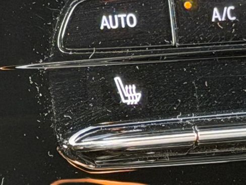 Used 2025 Buick Envista Avenir FWD image 24