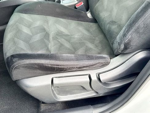 Used 2015 Nissan Rogue S w/ S Family Package image 24