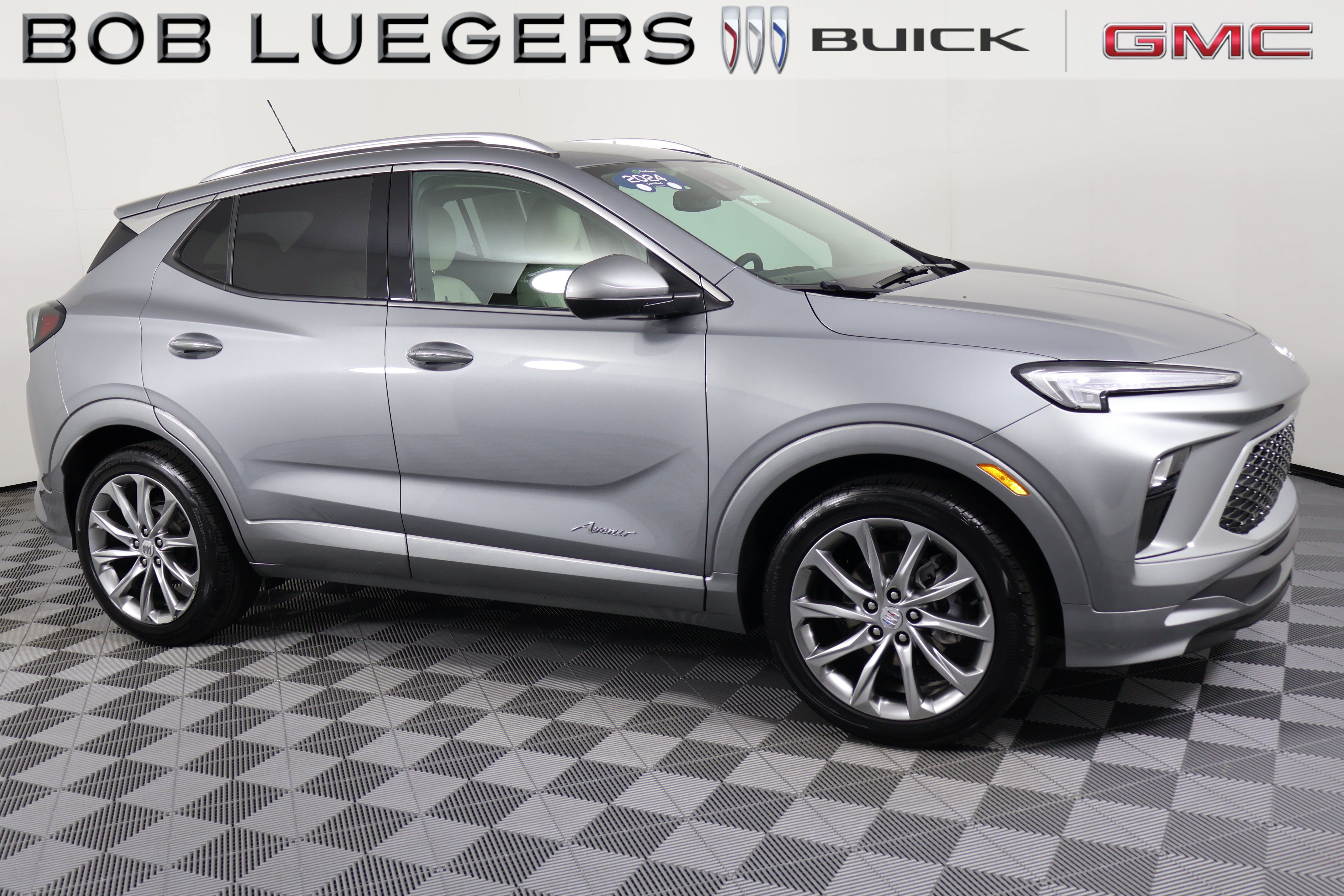 Certified 2024 Buick Encore GX Avenir w/ Avenir Convenience Package FWD image 2
