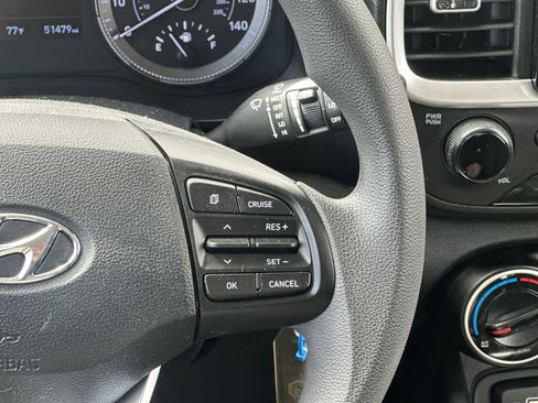 Used 2022 Hyundai Venue SE w/ Cargo Package image 21