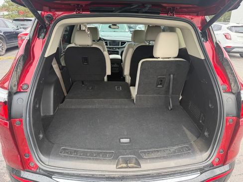 Used 2023 Buick Enclave Essence w/ Trailering Package, 5000 lbs. FWD image 5