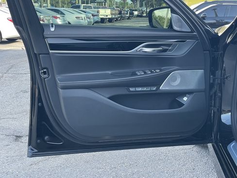 Used 2018 BMW ALPINA B7 xDrive w/ Luxury Rear Seating Package AWD/4WD image 52