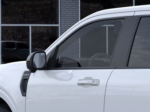 New 2025 Ford Maverick Lariat w/ Black Appearance Package image 21