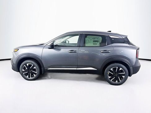 New 2026 Nissan Kicks SV image 8
