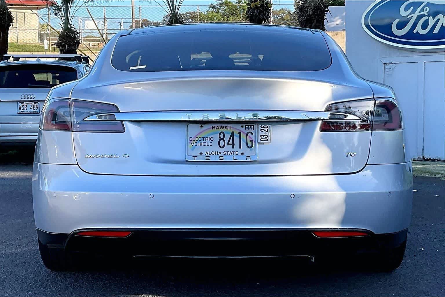 Used 2016 Tesla Model S 70 RWD image 5