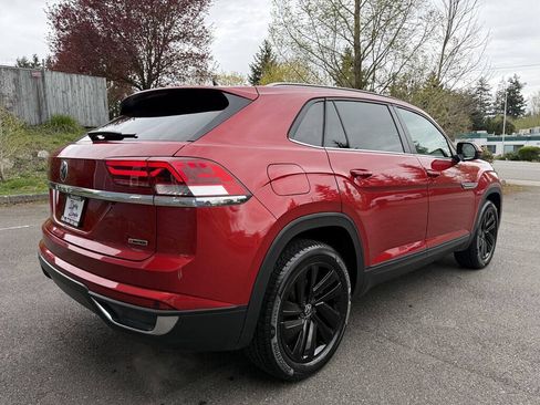 Used 2022 Volkswagen Atlas Cross Sport SE AWD/4WD image 5