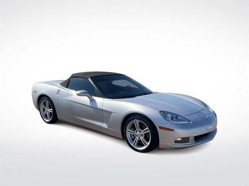 Used 2010 Chevrolet Corvette Convertible w/ Preferred Equipment Group image 6