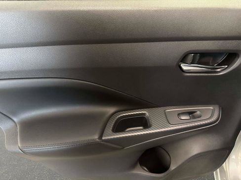 Used 2020 Nissan Versa SV w/ Trunk Package image 11