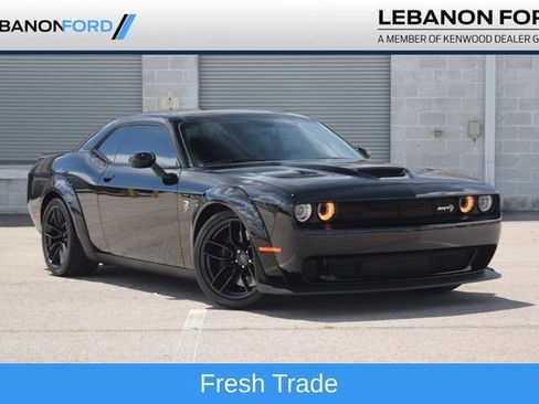Used 2018 Dodge Challenger SRT Hellcat RWD image 1