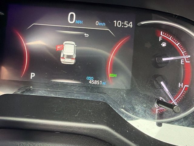 Used 2019 Toyota RAV4 Limited w/ Cold Weather Package AWD/4WD image 2