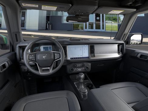 New 2025 Ford Bronco Outer Banks image 10