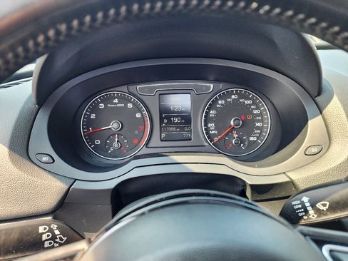 Used 2016 Audi Q3 2.0T Premium Plus image 21