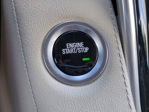 Used 2019 Cadillac Escalade ESV Premium Luxury image 27