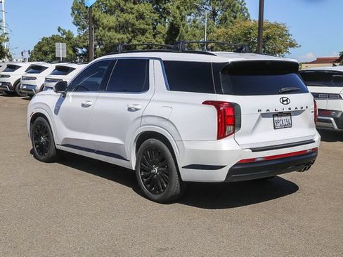 Certified 2025 Hyundai Palisade Calligraphy AWD/4WD image 2