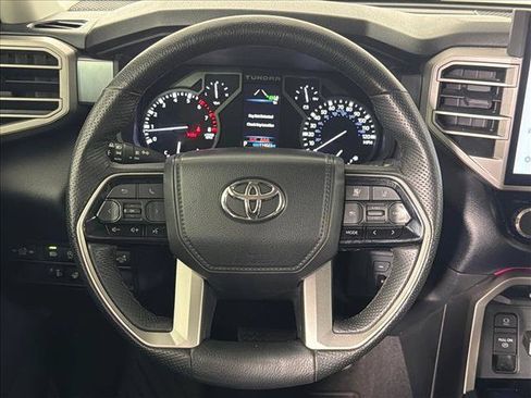 Used 2022 Toyota Tundra SR5 w/ SR5 Premium Package AWD/4WD image 23