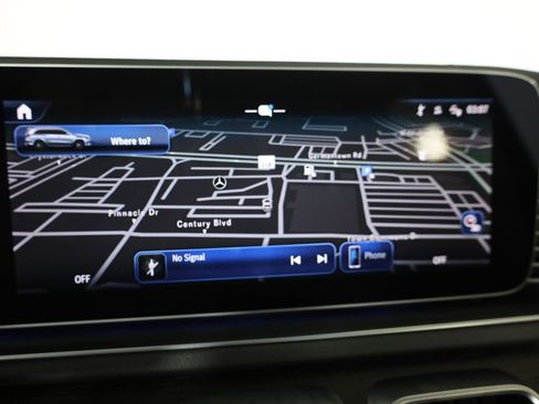 Used 2026 Mercedes-Benz GLS 450 4MATIC image 25