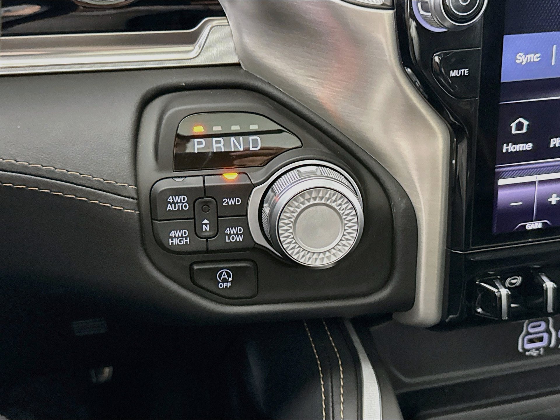 Used 2026 RAM 1500 Tungsten AWD/4WD image 18
