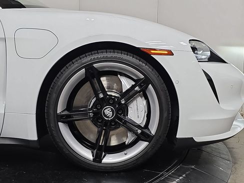 Certified 2020 Porsche Taycan Turbo AWD/4WD image 11