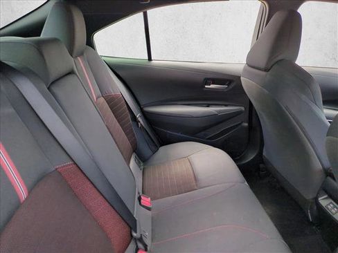 Certified 2024 Toyota Corolla SE image 18