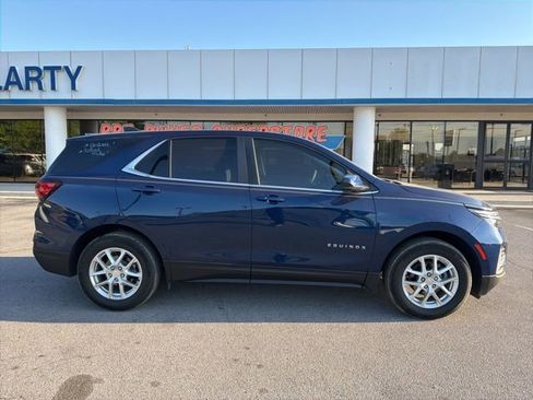 Used 2022 Chevrolet Equinox LT FWD image 3