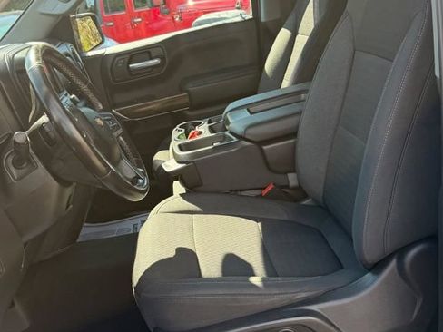 Used 2021 Chevrolet Silverado 1500 LT AWD/4WD image 14