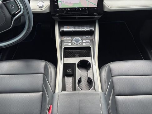 Certified 2025 Lincoln Nautilus Premier AWD/4WD image 20