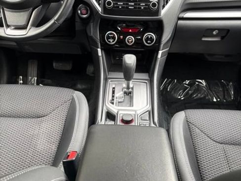 Used 2023 Subaru Forester Premium AWD/4WD image 21
