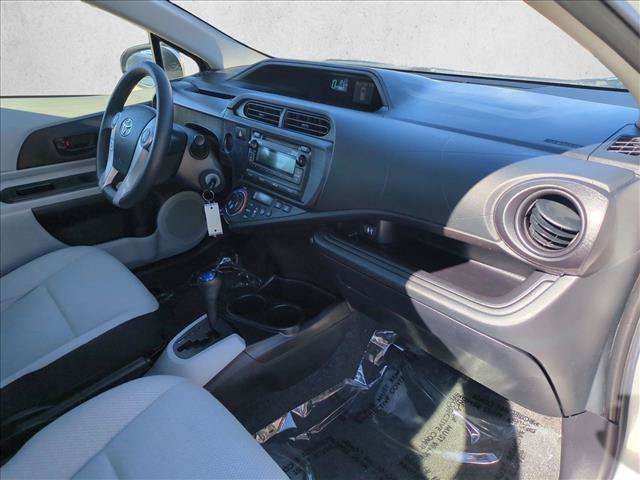 Used 2014 Toyota Prius C One FWD image 19