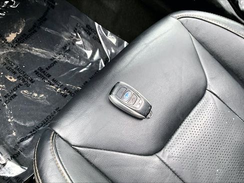 Used 2019 Subaru Crosstrek 2.0i Limited w/ Moonroof Package w/Navigation image 15