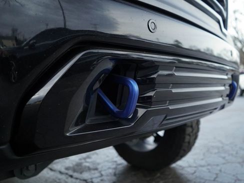 Used 2020 GMC Sierra 1500 AT4 w/ AT4 Premium Package image 11