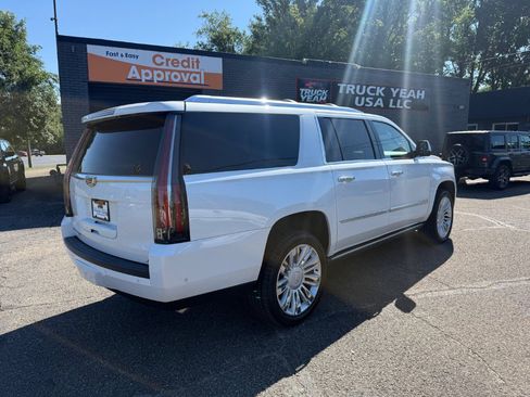 Used 2018 Cadillac Escalade ESV Platinum AWD/4WD image 5