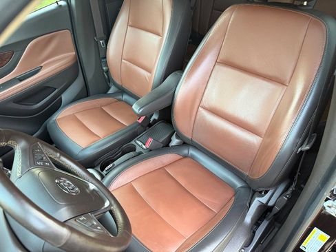 Used 2014 Buick Encore Leather FWD image 12