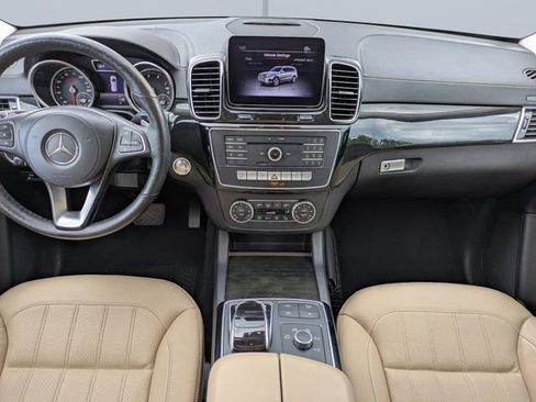 Used 2019 Mercedes-Benz GLS 450 4MATIC image 16