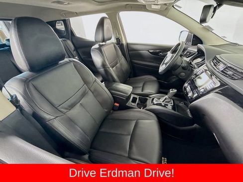 Used 2022 Nissan Rogue Sport SL w/ Premium Package AWD/4WD image 24