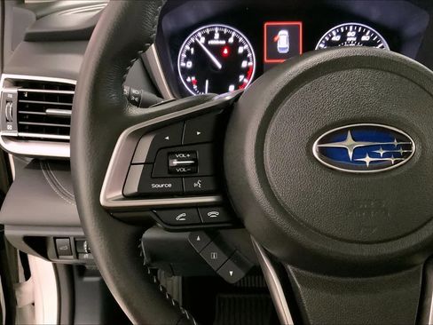 Used 2022 Subaru Outback Limited AWD/4WD image 22