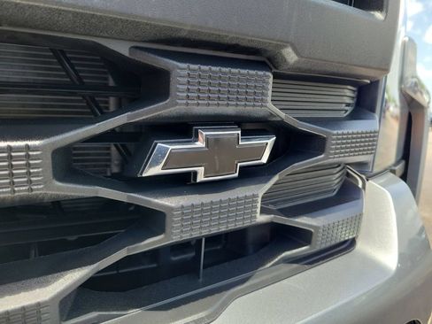 Used 2026 Chevrolet Silverado 1500 W/T w/ Trailering Package AWD/4WD image 27