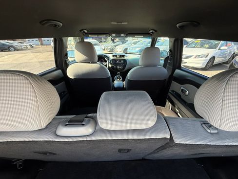 Used 2018 Kia Soul FWD image 8